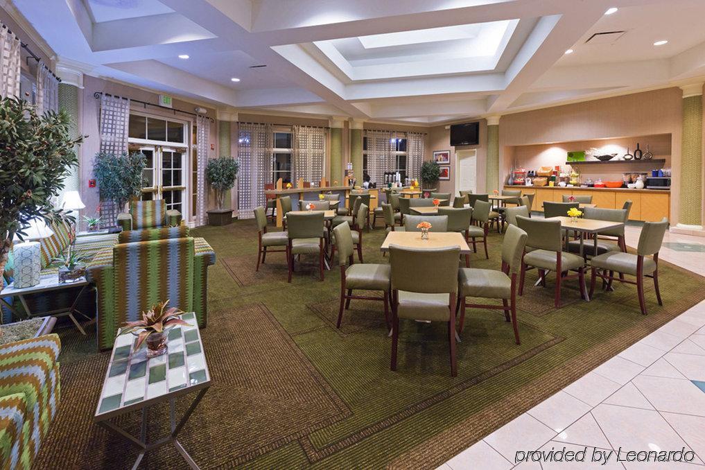 La Quinta By Wyndham Shreveport Airport Hotel Exterior photo