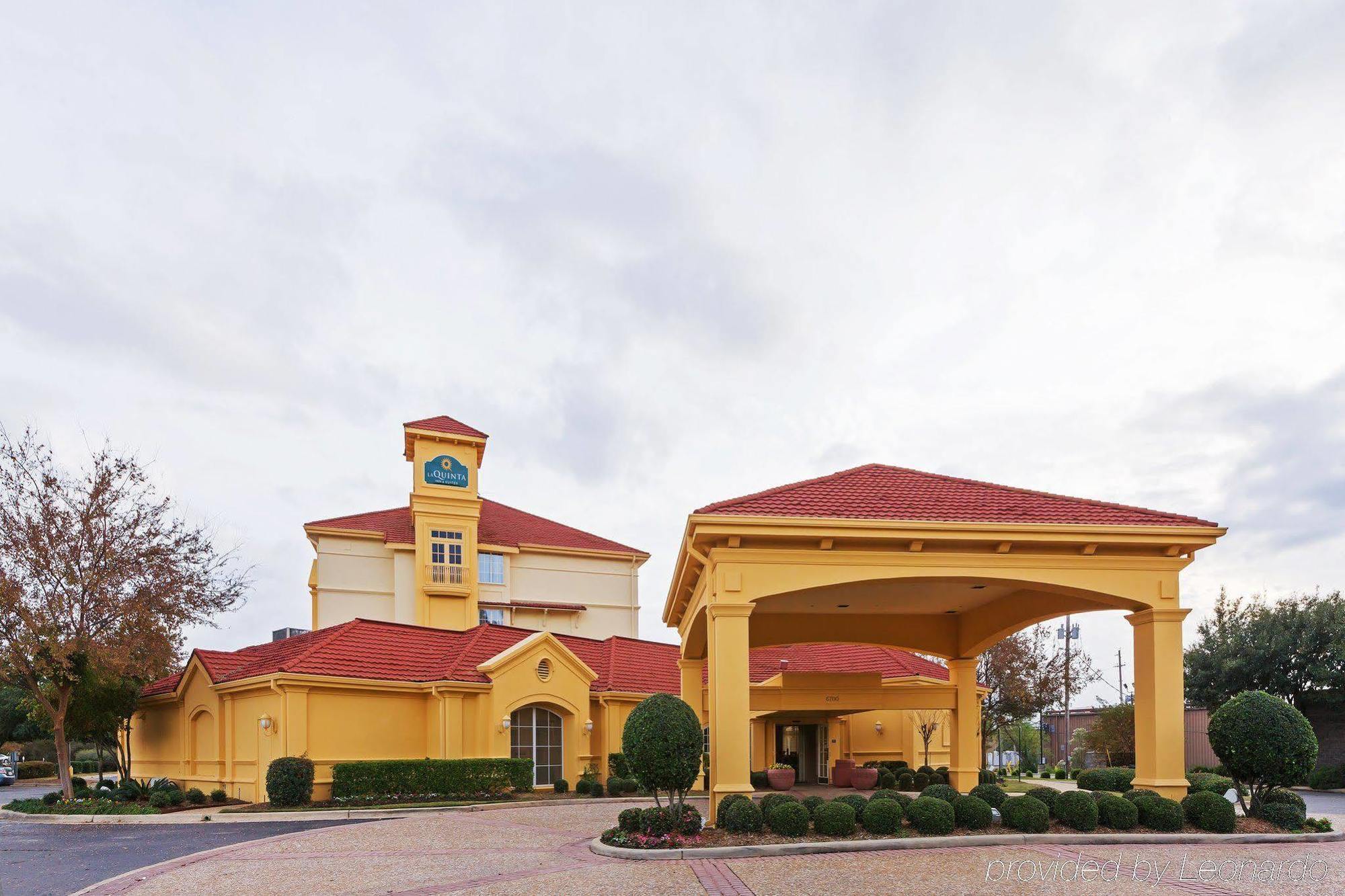 La Quinta By Wyndham Shreveport Airport Hotel Exterior photo
